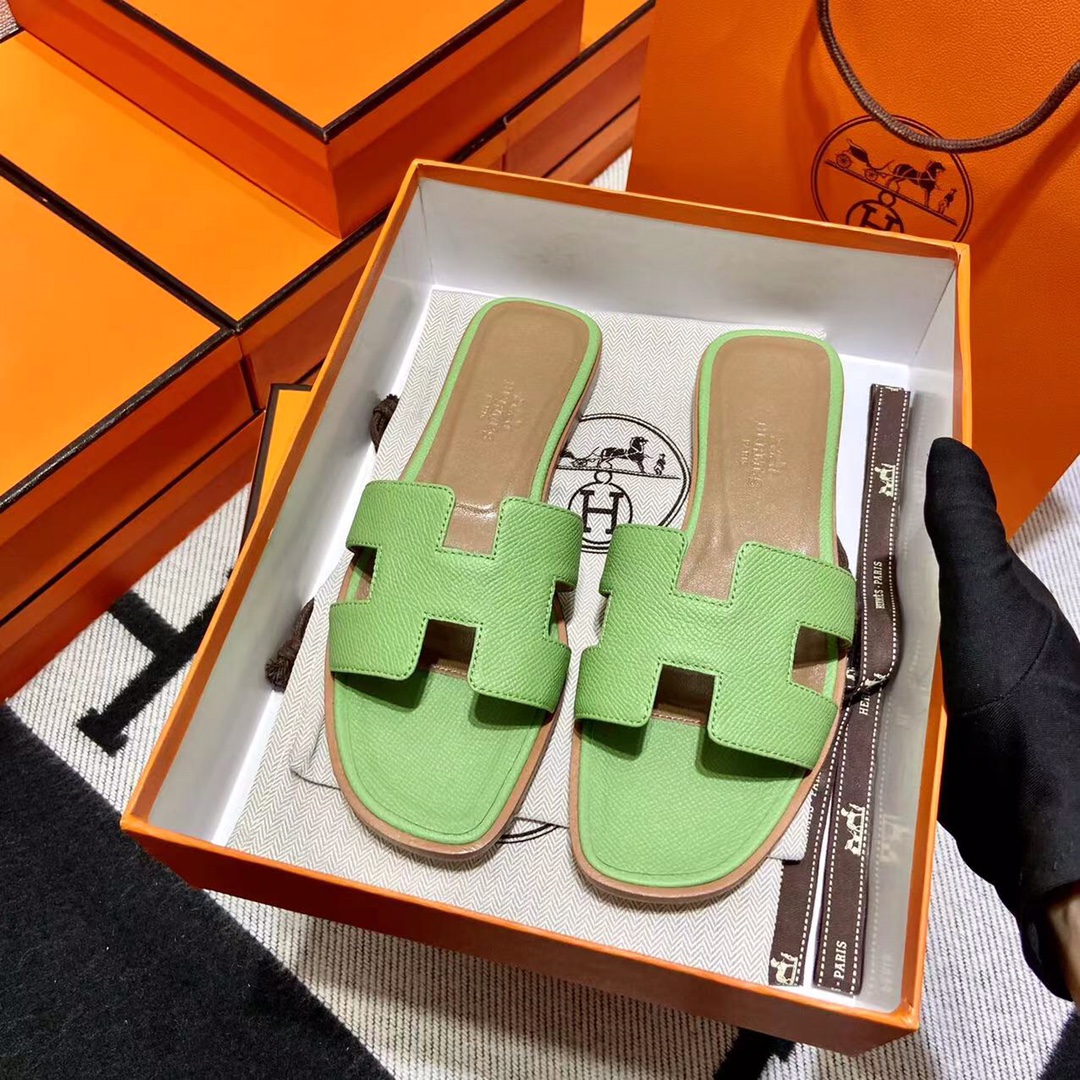 에르메스 올수공 오란 슬리퍼 샌들 앱송 111